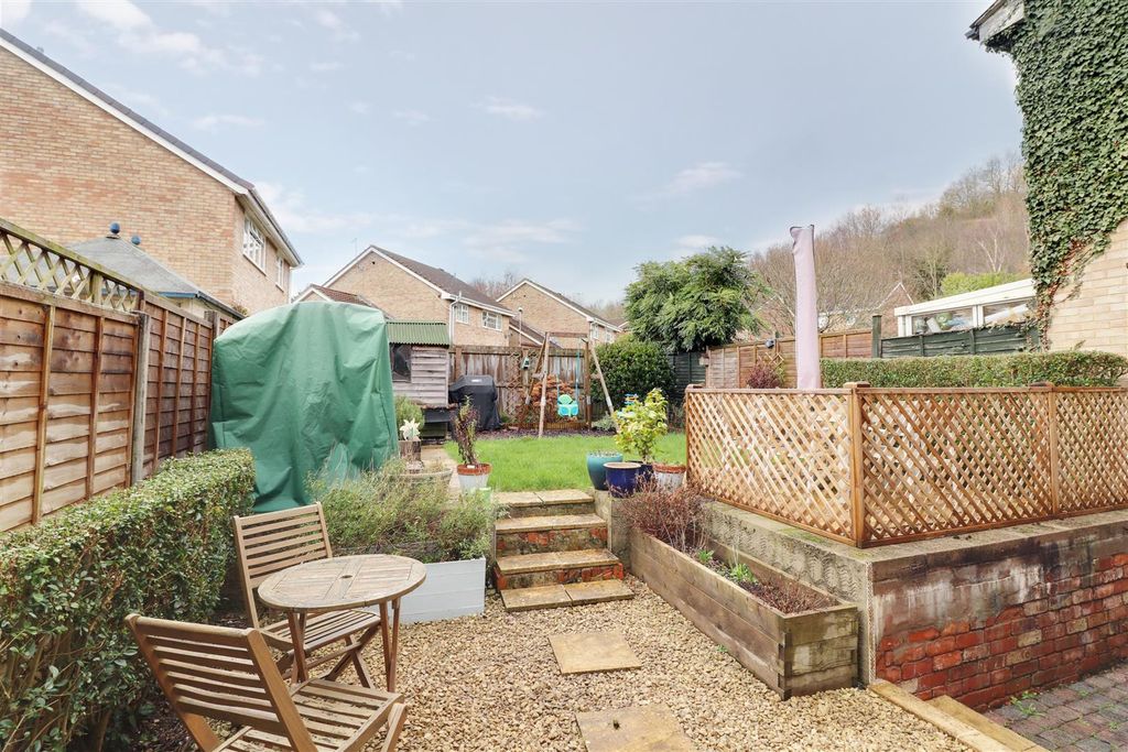 Property photo 2 of 15