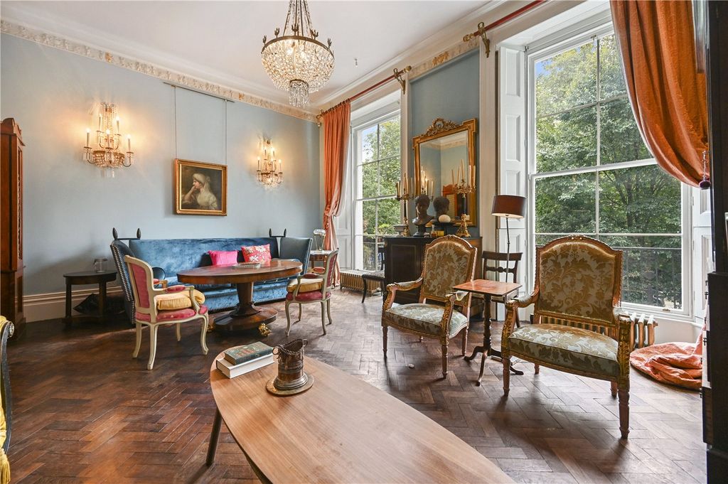 Property photo 2 of 9 Picture No. 17