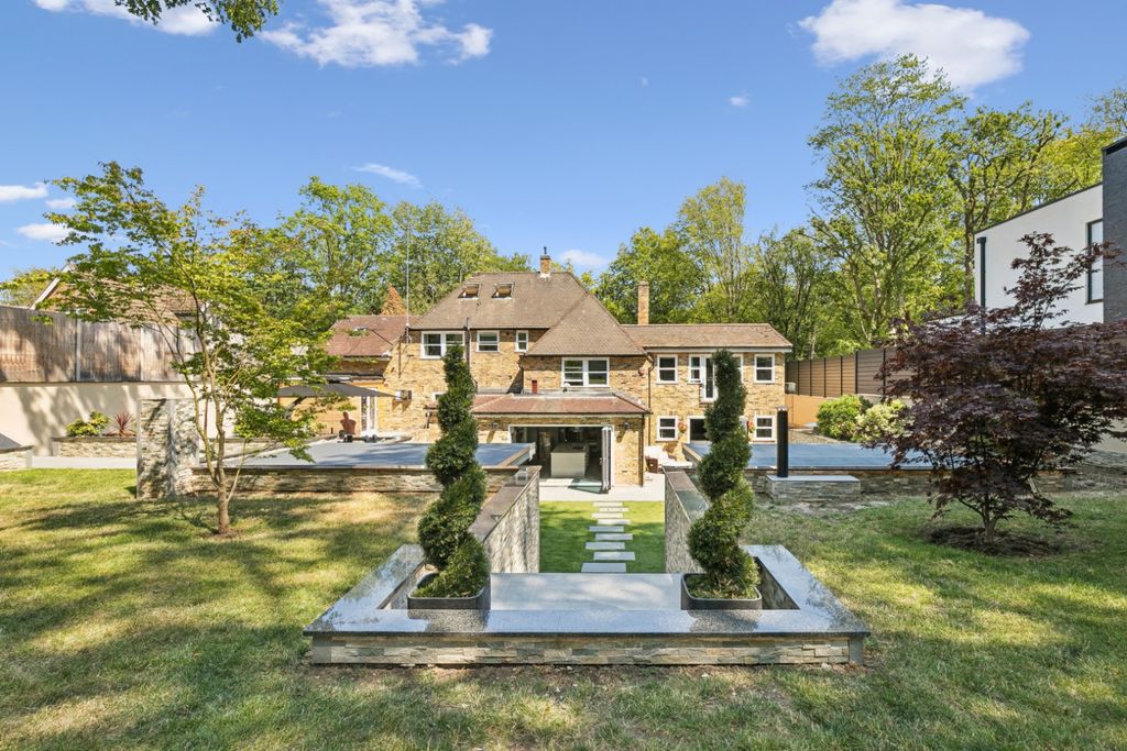 Property photo 2 of 40 5282724