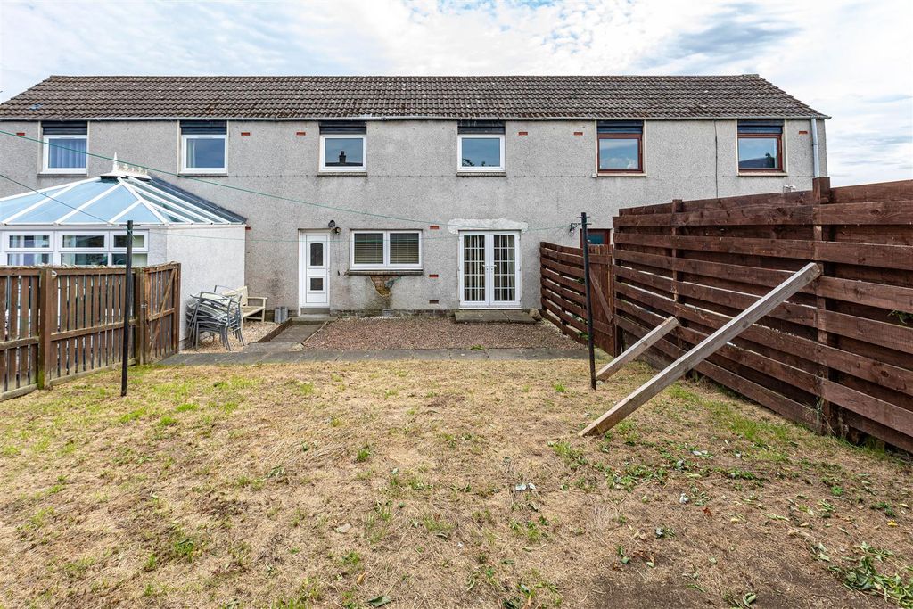 Property photo 2 of 24 8 Whitefield Crescent Newtown St Boswells 35.Jpg