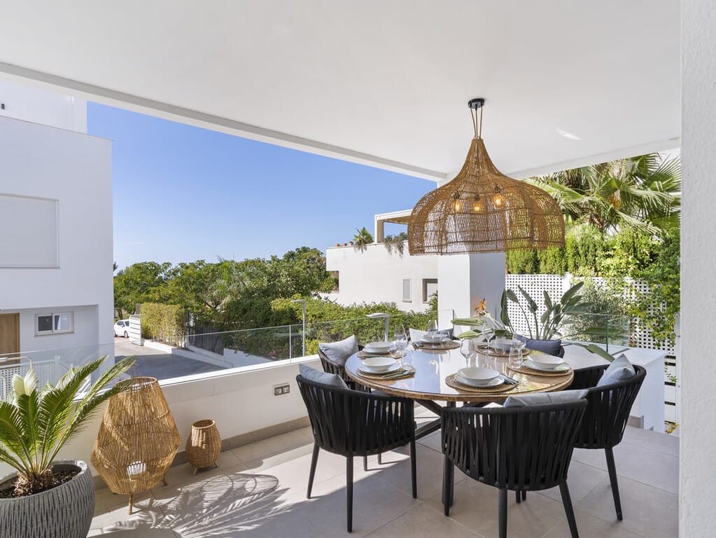 Property photo 1 of 20 Marbella Townhouse Esmarv112 1