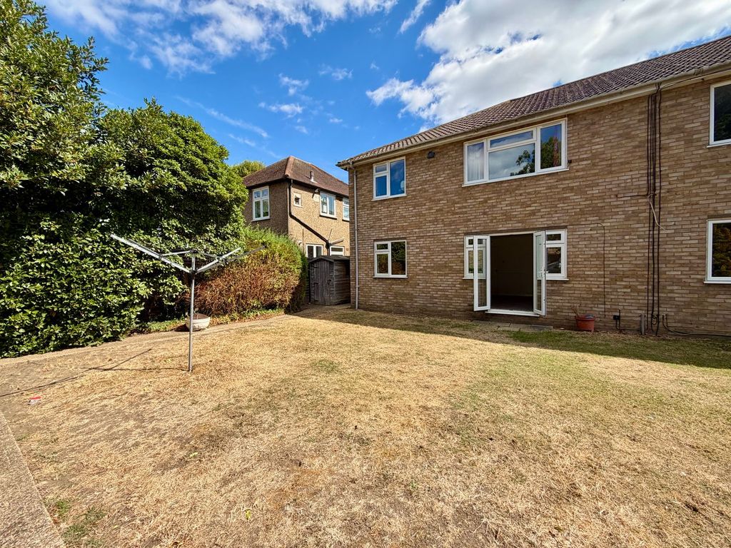 Property photo 3 of 21