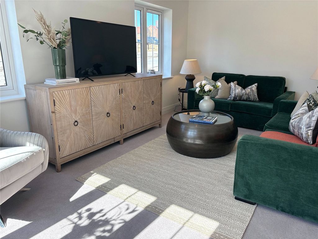 Property photo 2 of 16 Picture No. 36