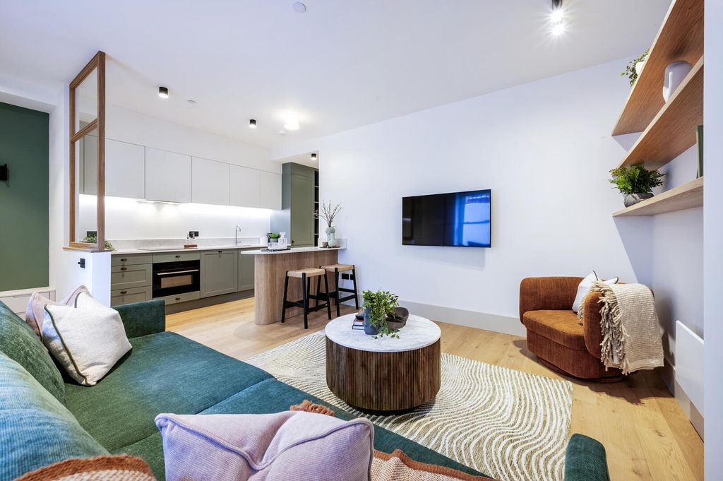 Property photo 1 of 13 F 3 (6).Jpg