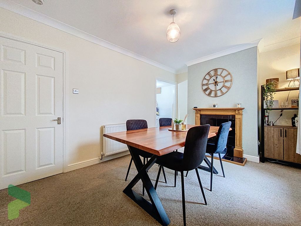 Property photo 1 of 17 Dining Room Or Living Room
