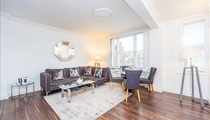Property photo 1 of 11 Living Room