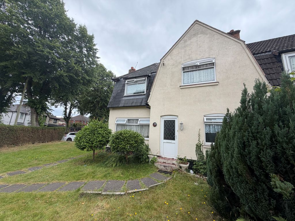Property photo 2 of 10