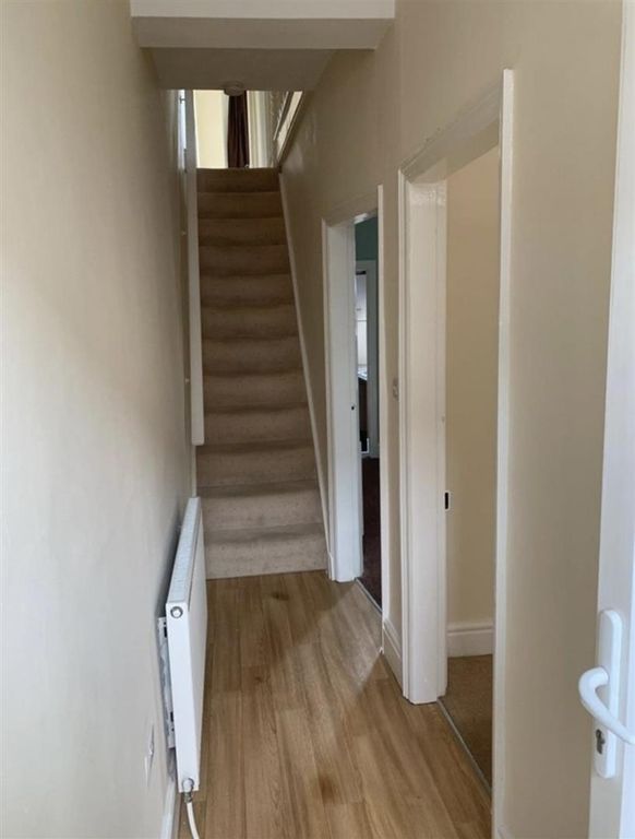 Property photo 3 of 7 Staircase