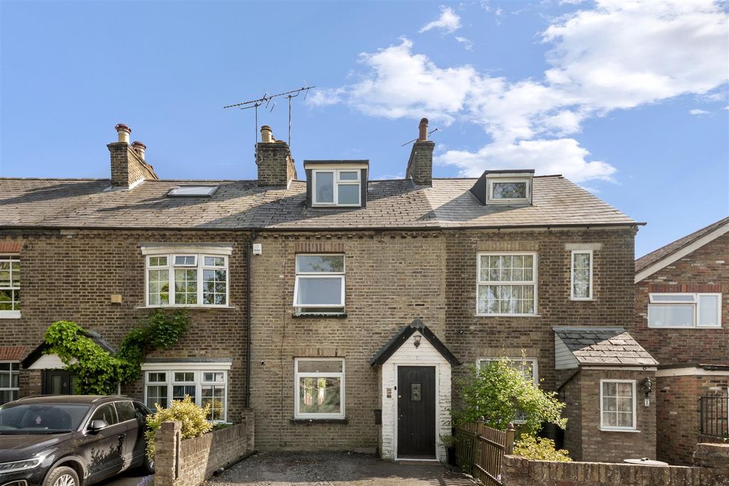 Property photo 1 of 15