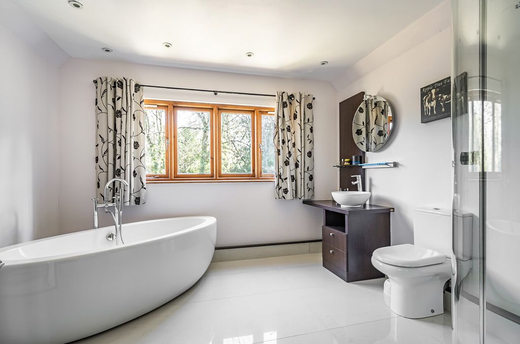 Additional image 23 of 5 bed detached house for saleBendarroch Road, West Hill, Ottery St. Mary, Devon EX11