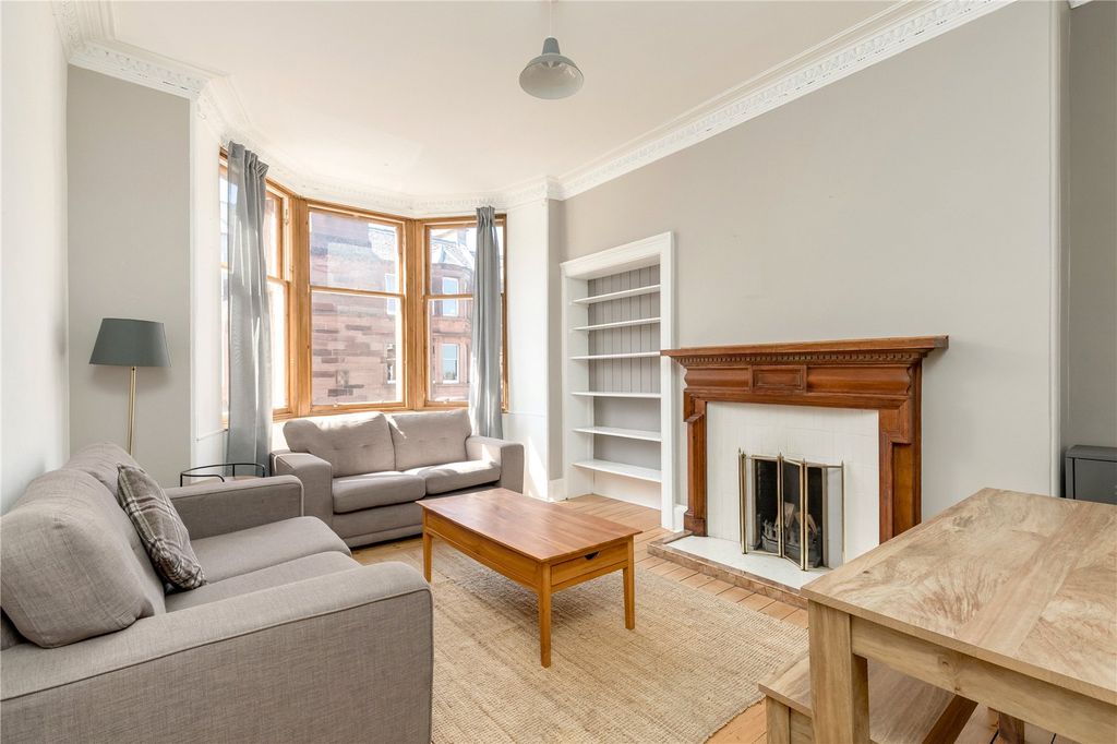 Property photo 1 of 21 Piershill Terrace 4