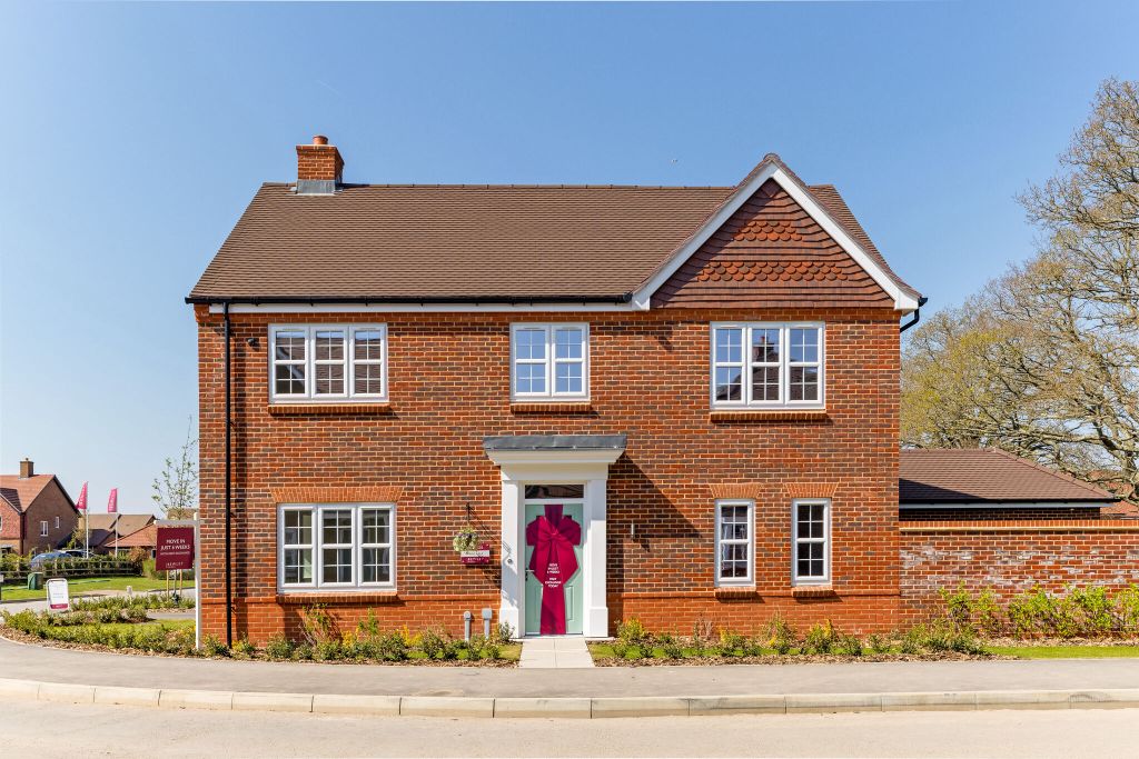Property photo 1 of 10 External