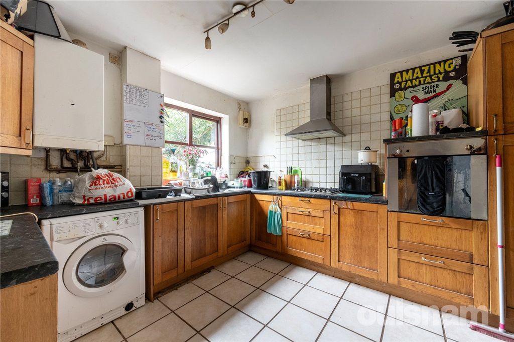 Property photo 3 of 10 Picture No. 05