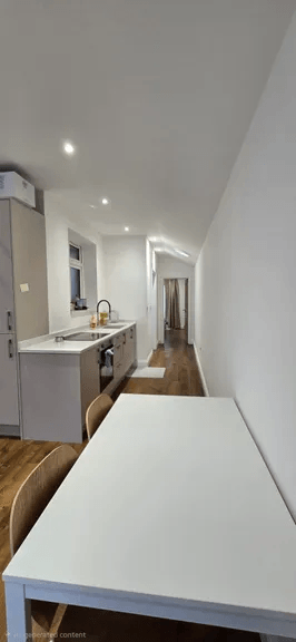 Property photo 3 of 7 Gallery