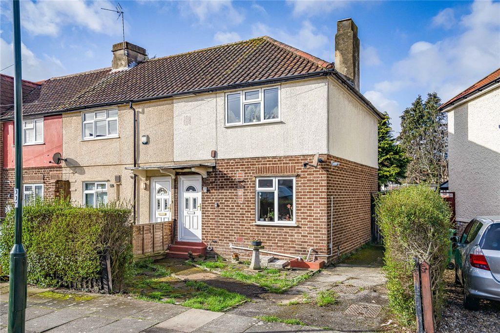 Property photo 1 of 18 Exterior