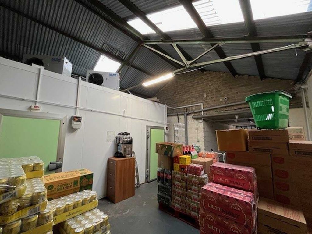 Property photo 3 of 8