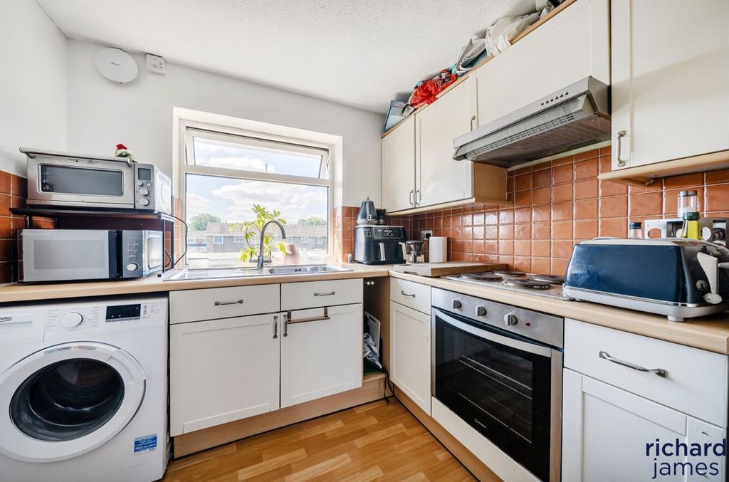 Property photo 3 of 11 78d72Cccf47F41A1A114B19B767Bcb68