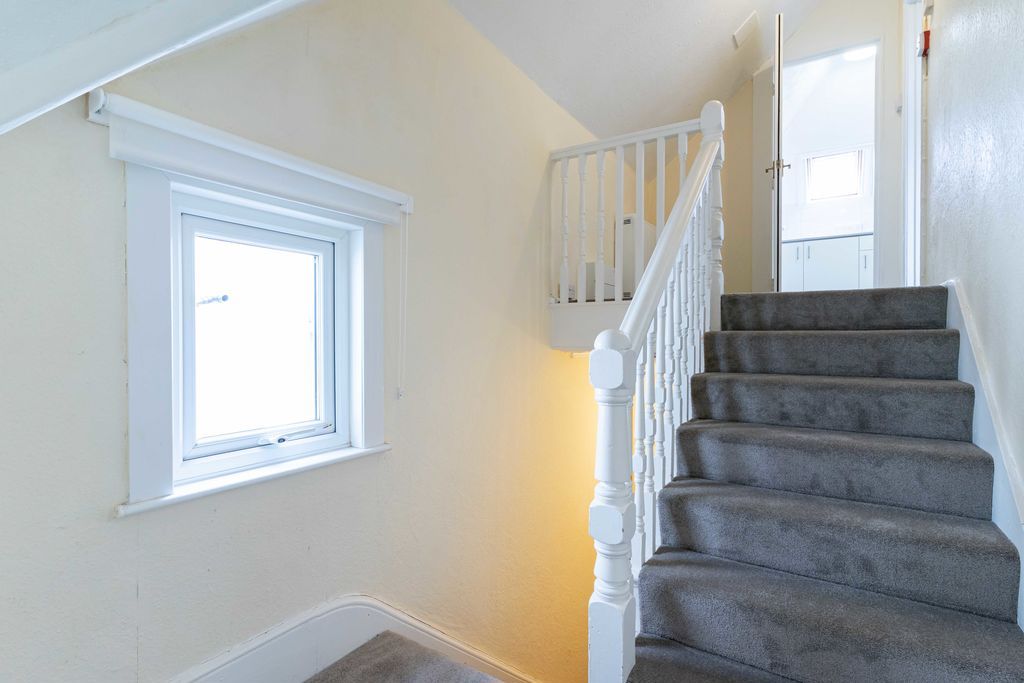 Property photo 2 of 9 Stairway