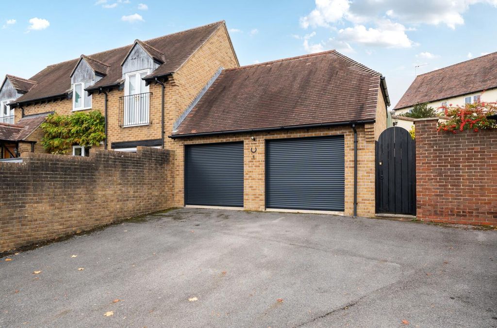 Property photo 3 of 27 1370875-21-68F8Ead612088.Jpg