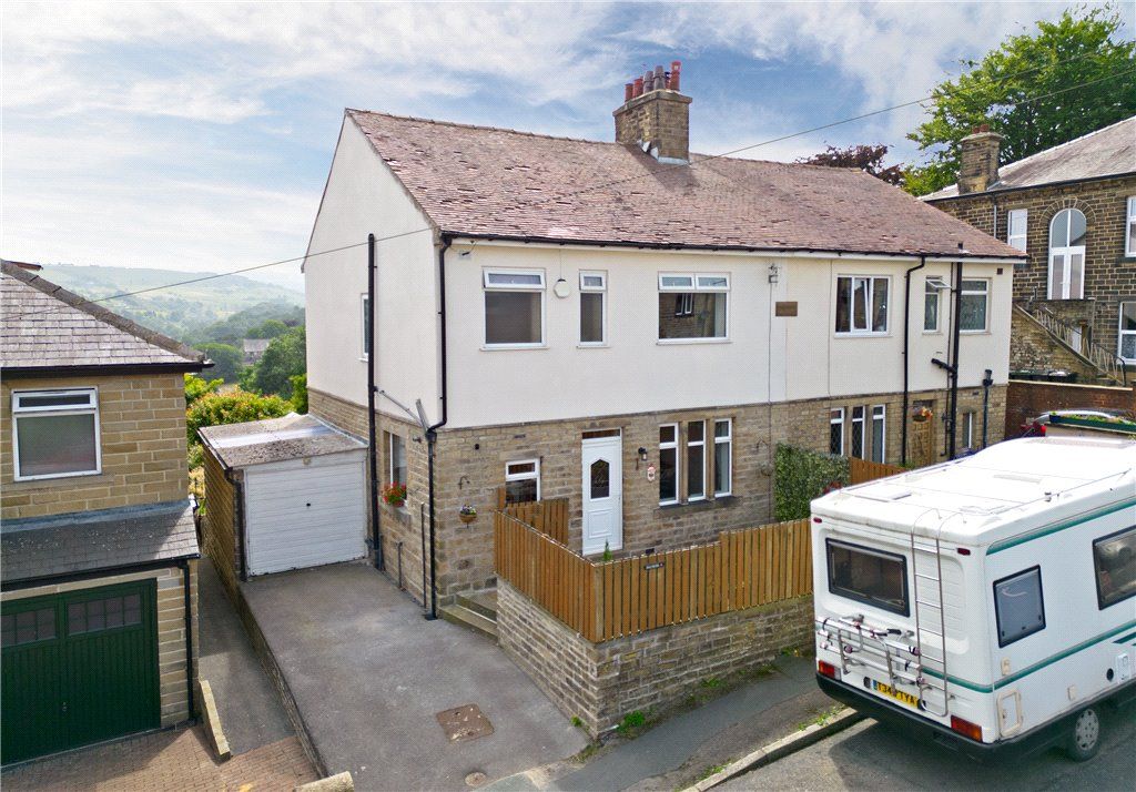 Property photo 1 of 27 External