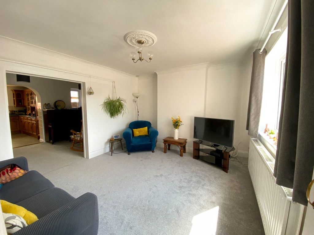Property photo 3 of 14 Img_8196.Jpg