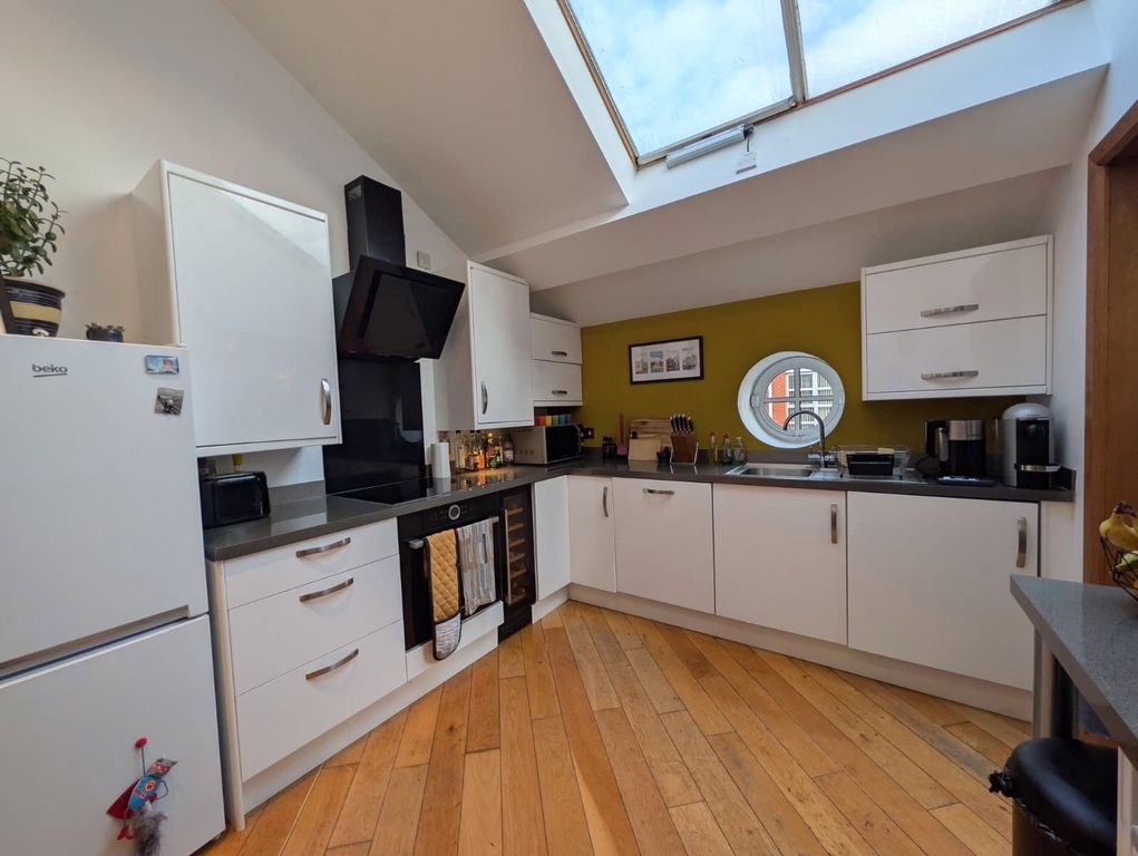 Property photo 2 of 14 Picture No. 02