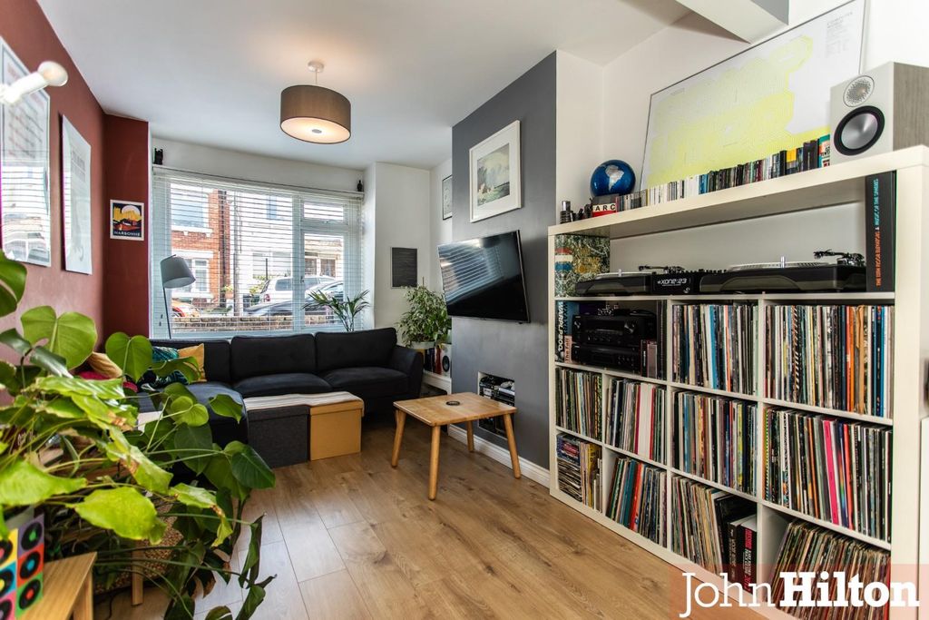 Property photo 1 of 14 Milner Road-24.Jpg