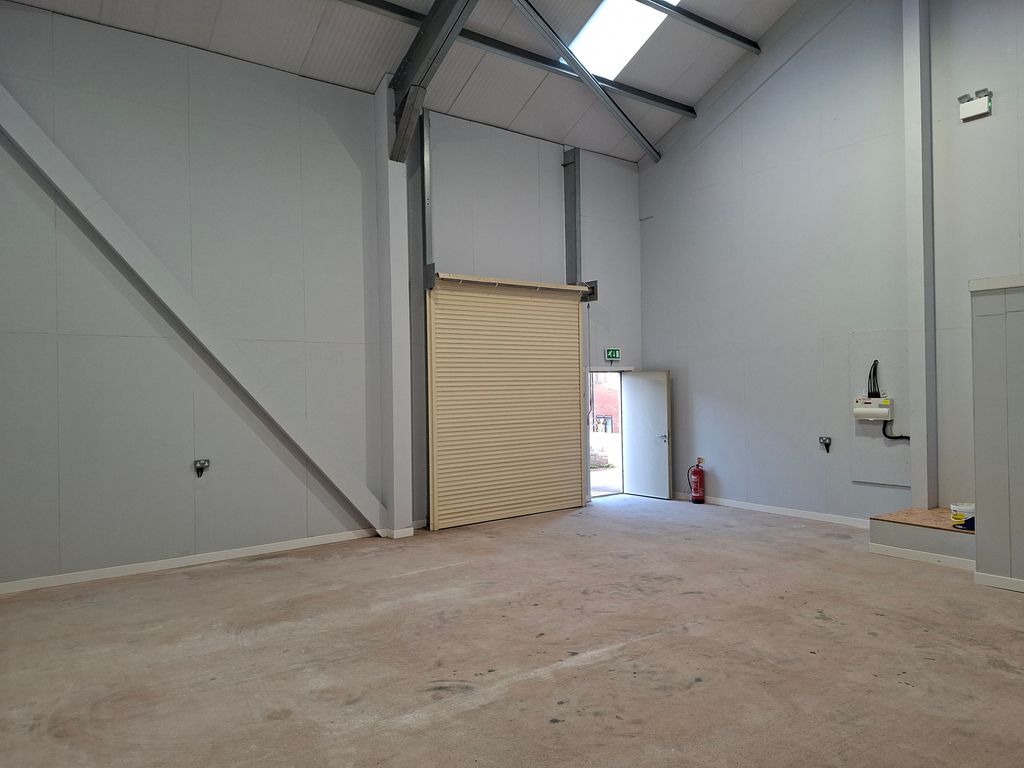 Property photo 3 of 4