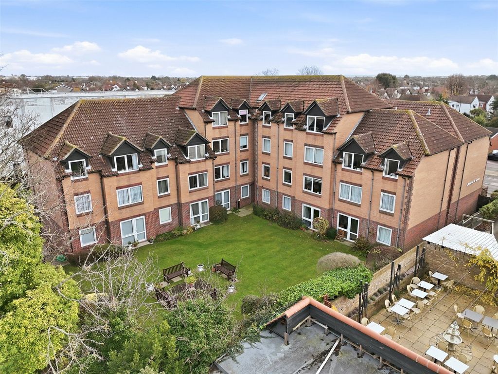 Property photo 2 of 14 Picture No. 03