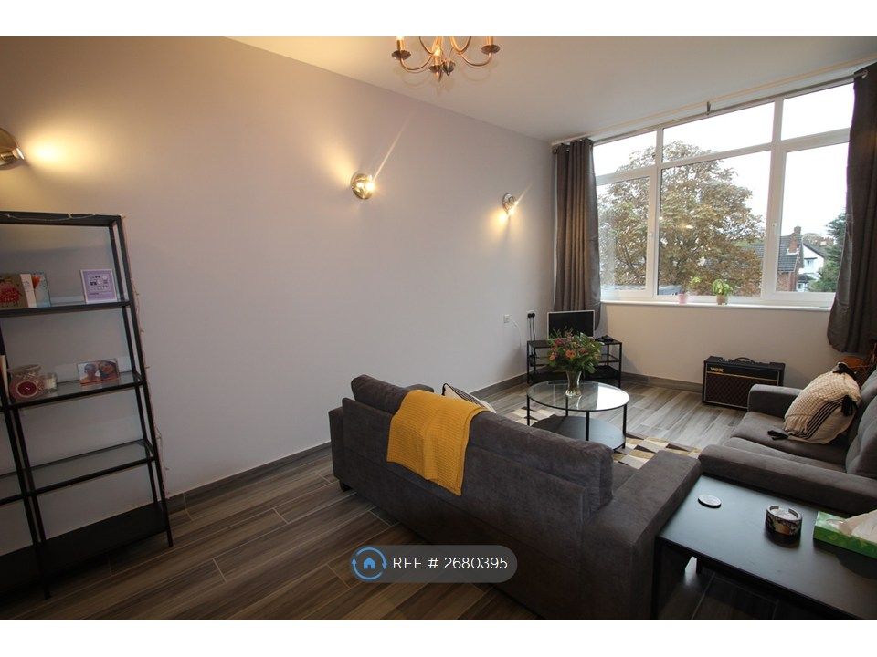 Property photo 3 of 13