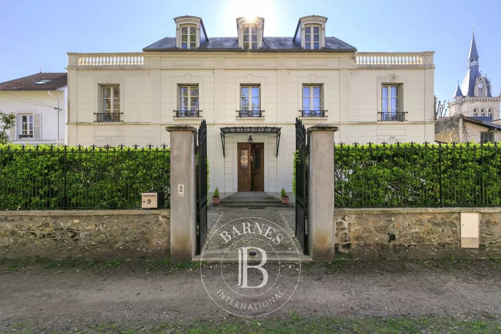 Property photo 1 of 15