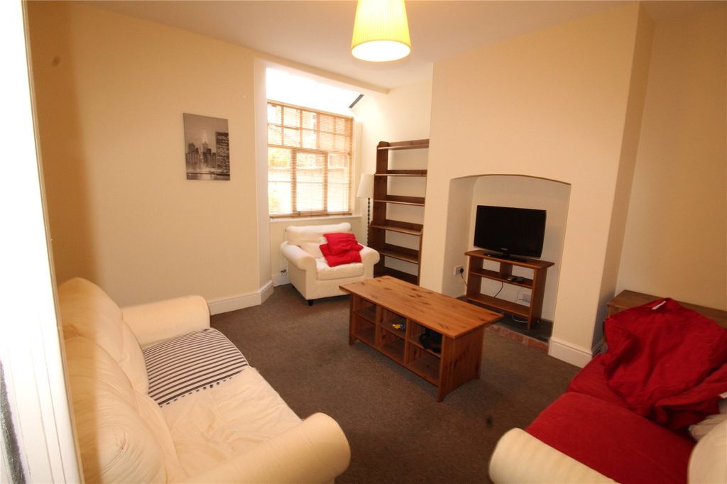 Property photo 2 of 9 Picture No. 07