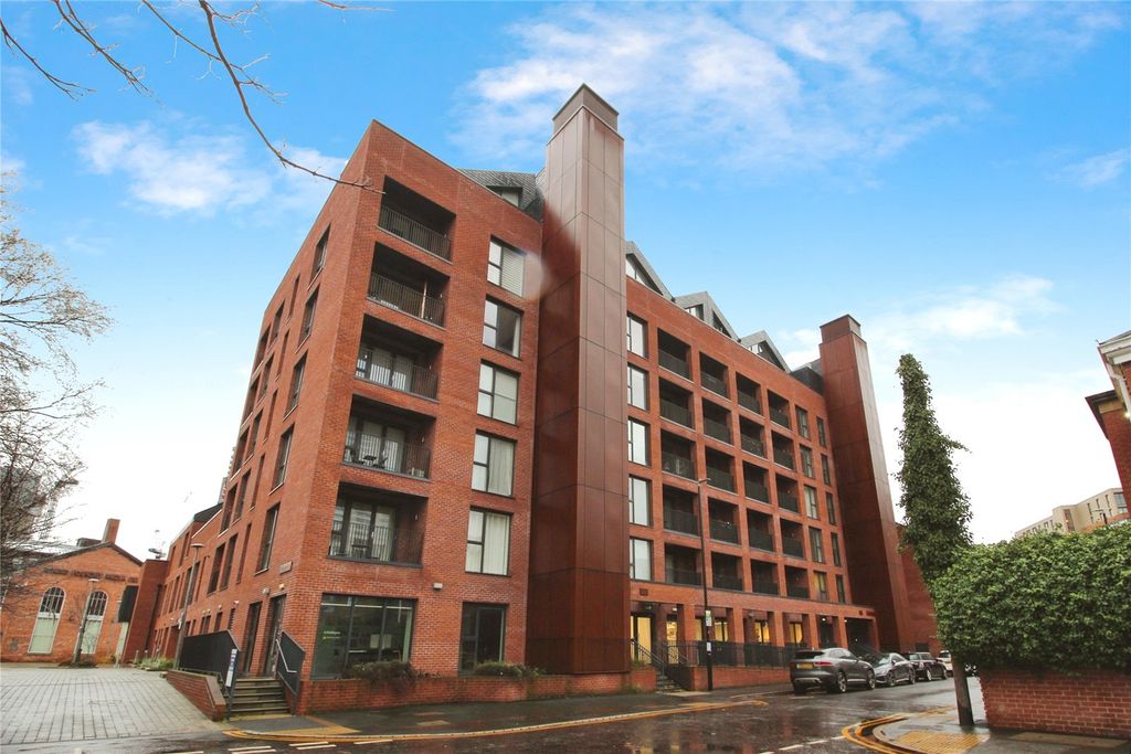 Property photo 3 of 16 Picture No. 18