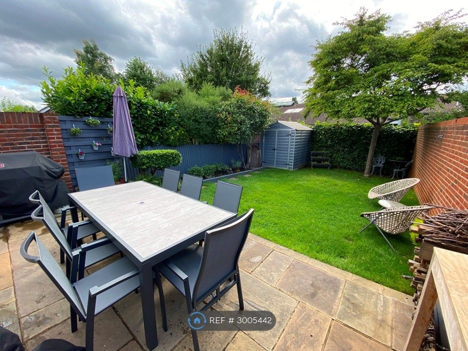 Property photo 2 of 16