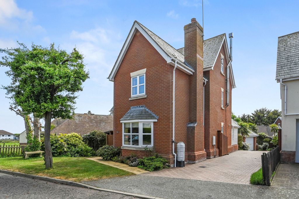 Property photo 1 of 43 Pt-Fc(Col)-15Louiseclose-40