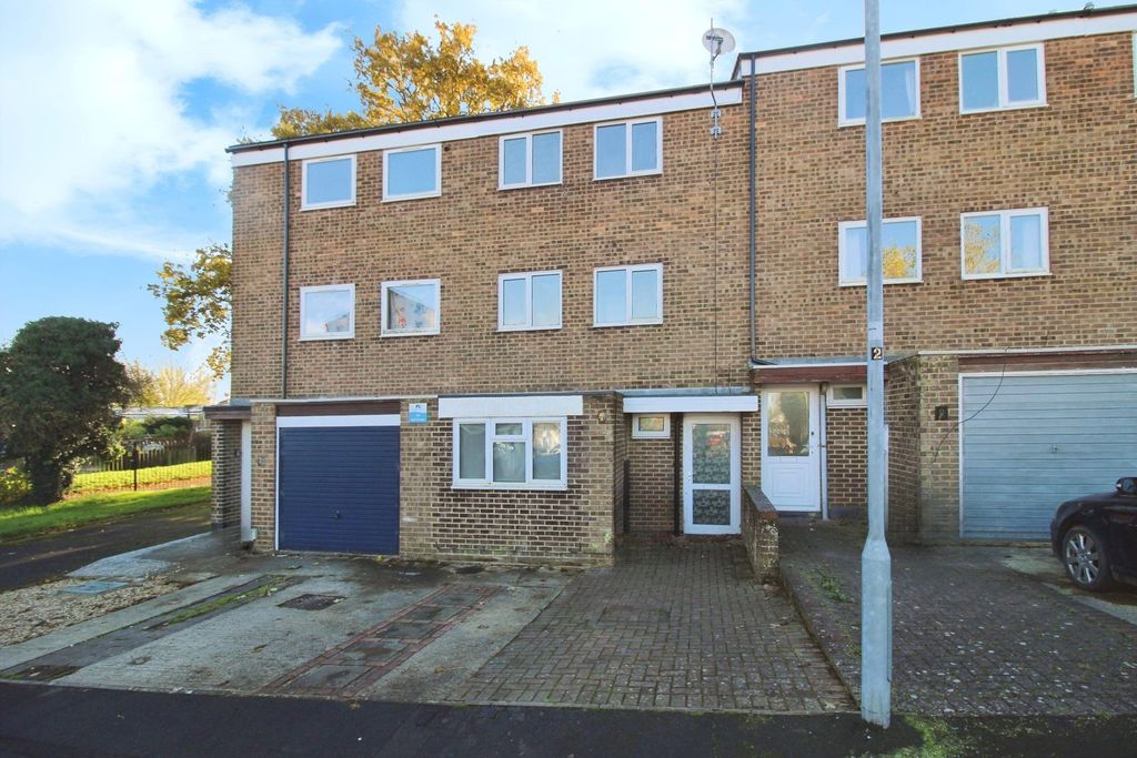 Property photo 1 of 14