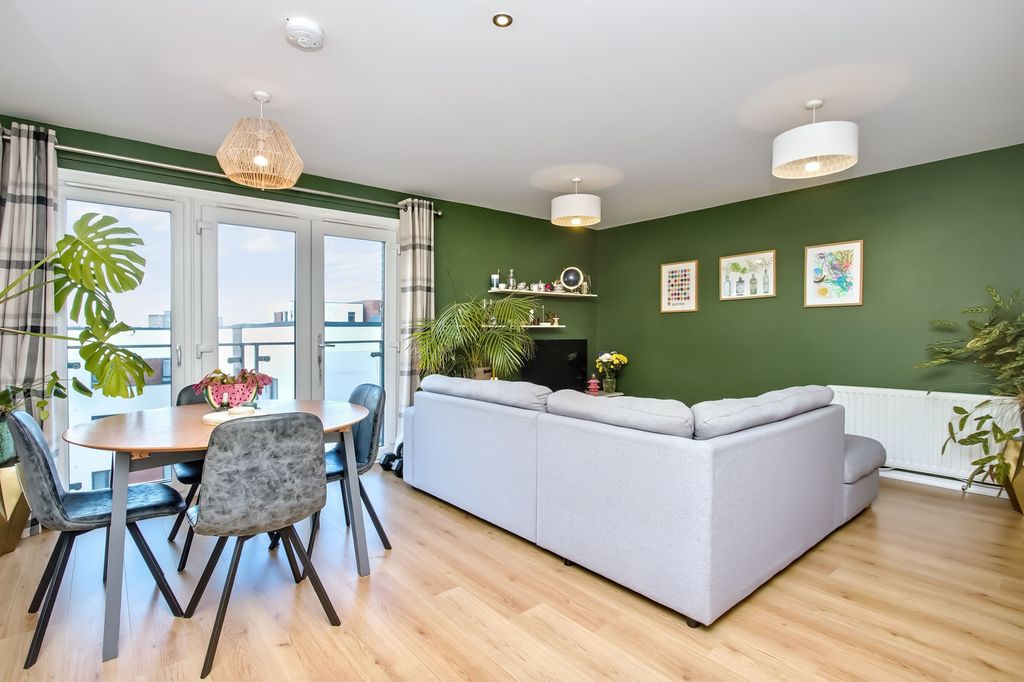 Property photo 3 of 13 Property Image 3