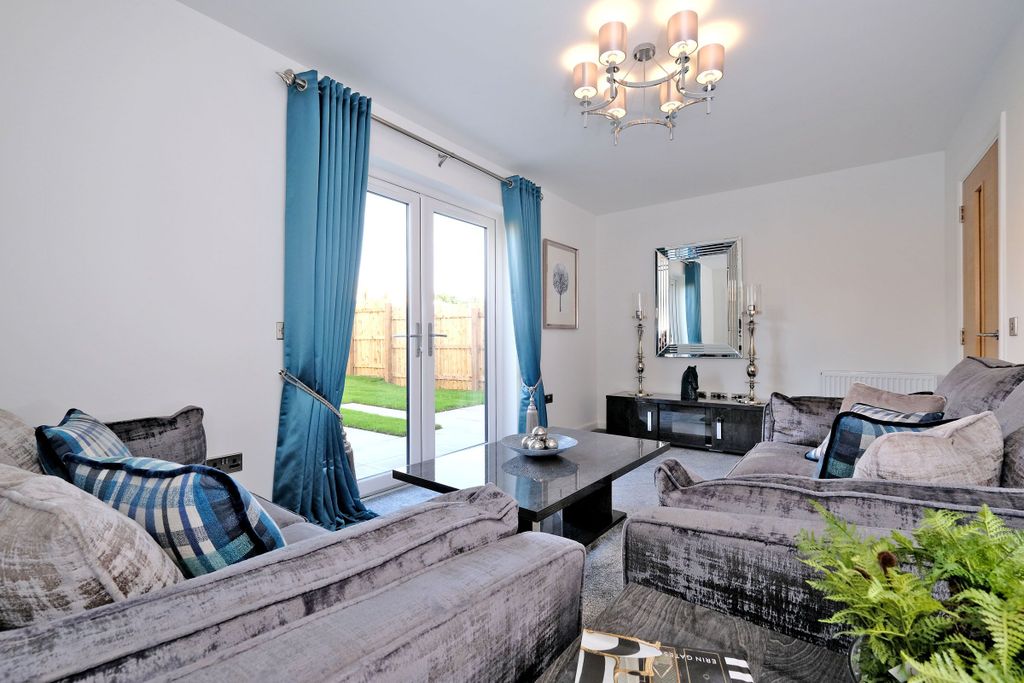 Property photo 2 of 6