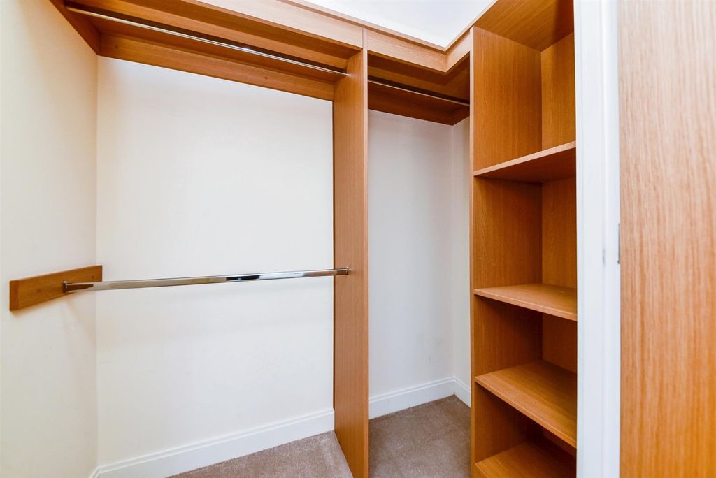 Property photo 2 of 30 1F69438F-A539-Ed11-9Db1-6045Bd0E77E4.Jpg