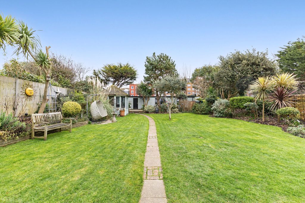 Additional image 26 of 4 bed detached house for salePrinces Crescent, Hove BN3