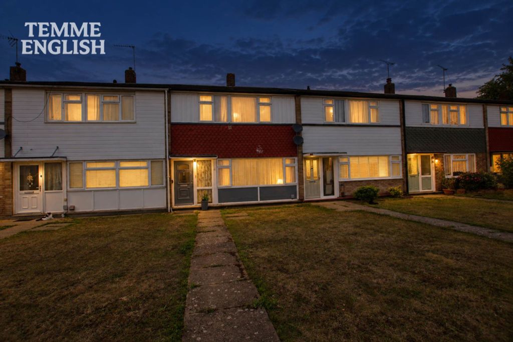 Property photo 1 of 21
