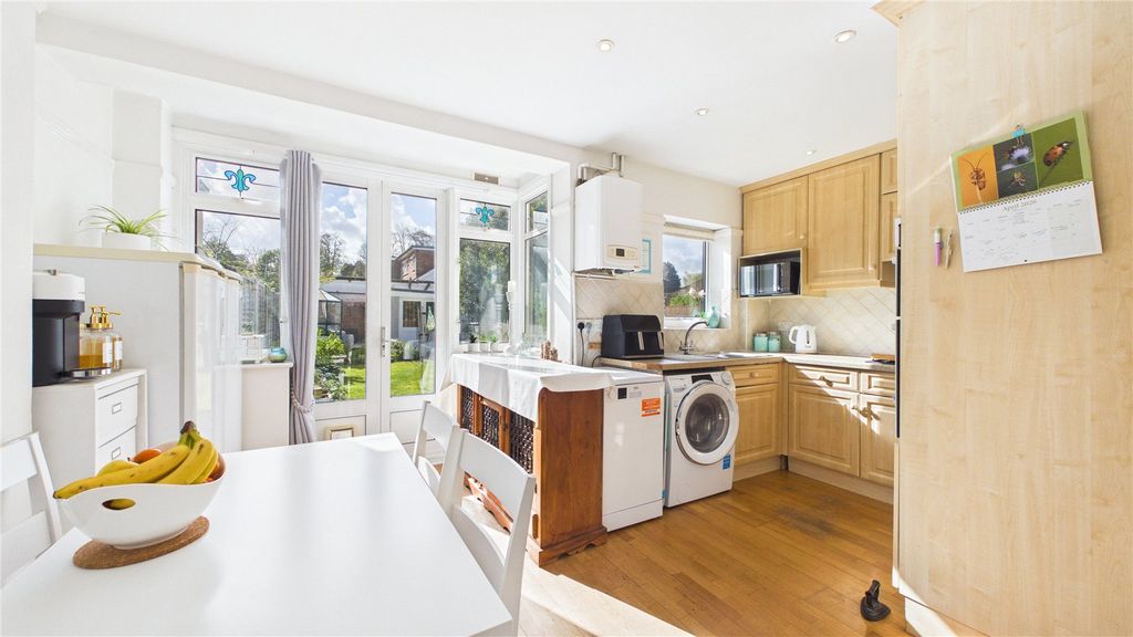 Property photo 3 of 13 Picture 3