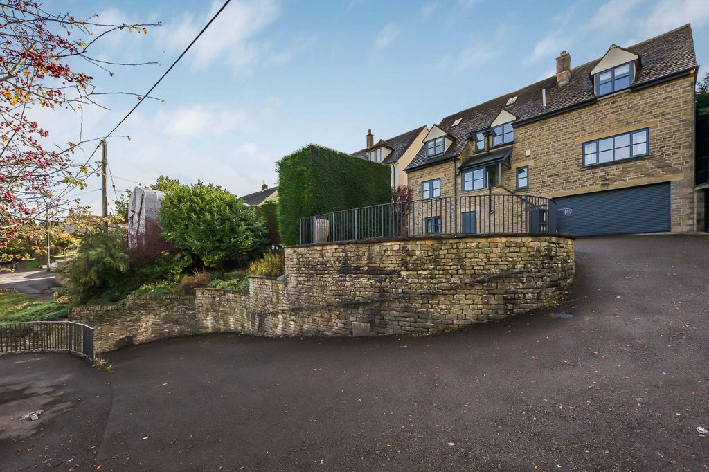 Property photo 1 of 23 Front