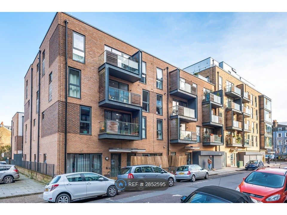 Property photo 2 of 17