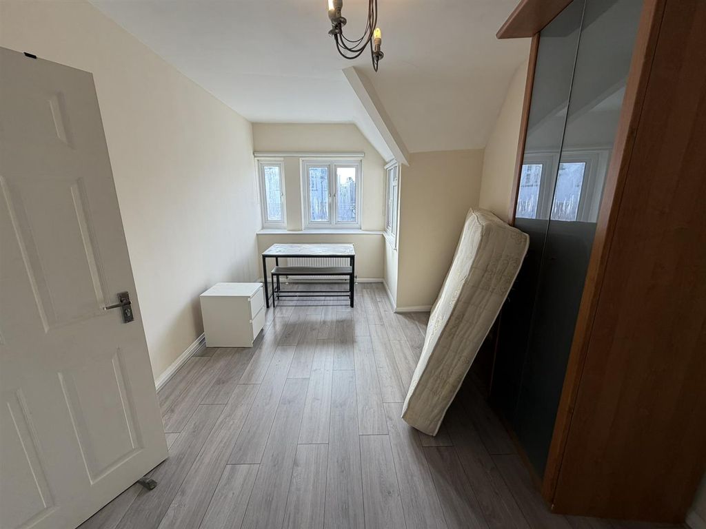 Property photo 3 of 12 Img_3238.Jpeg