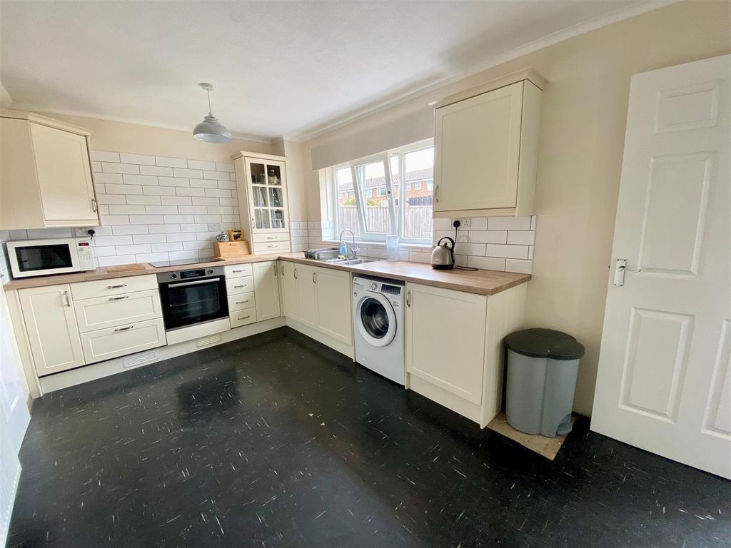 Property photo 2 of 13 10.Jpg