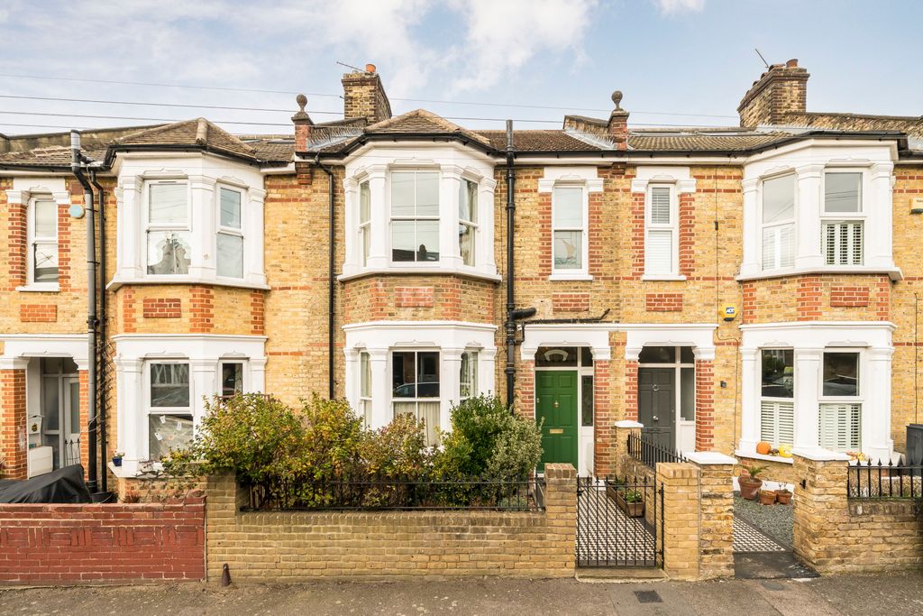 Property photo 1 of 9 Picture No. 45