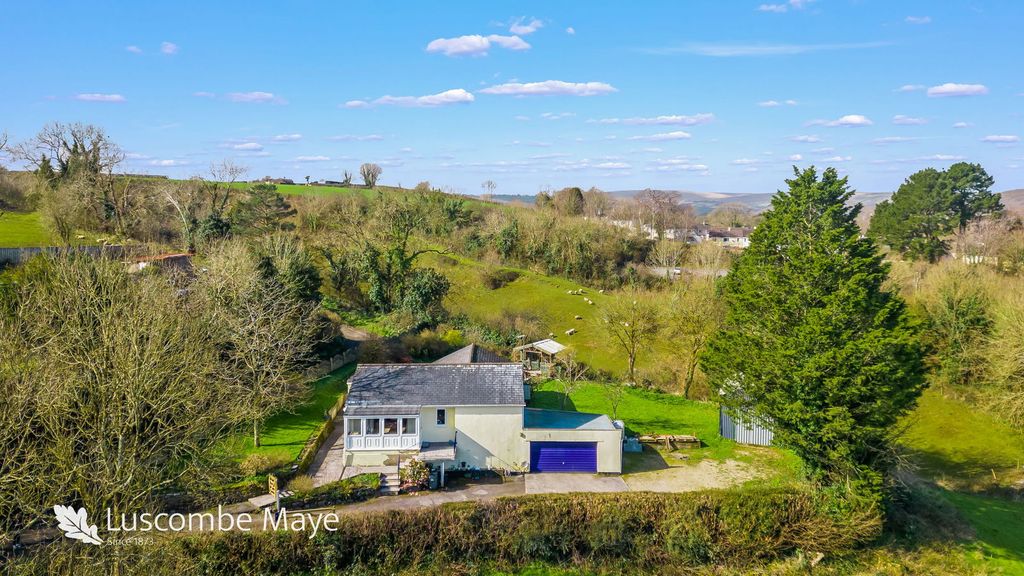 Property photo 1 of 14