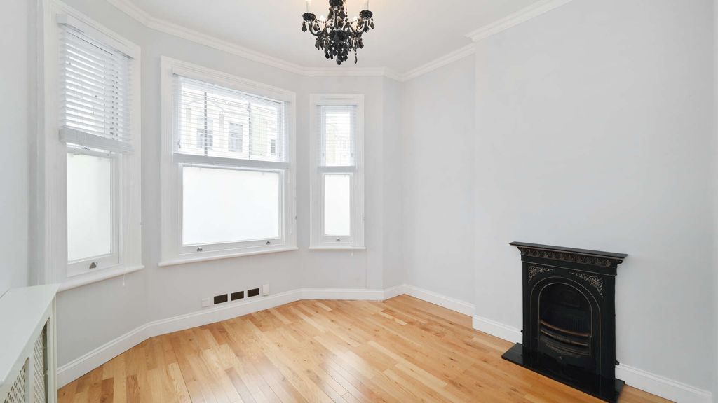 Property photo 1 of 6
