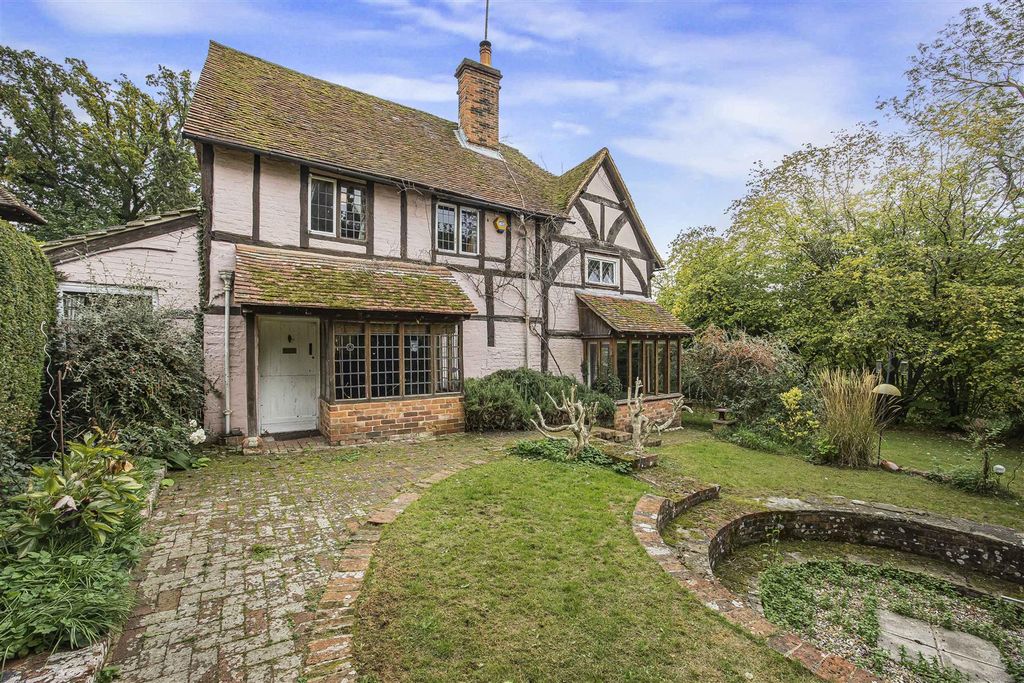 Property photo 3 of 27